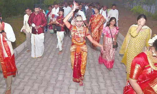 12-year-old Kuchipudi dancer performs during giri pradakshana; inspires devotees