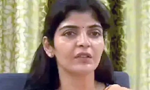 State women cheif will conduct Jan Sunvai today