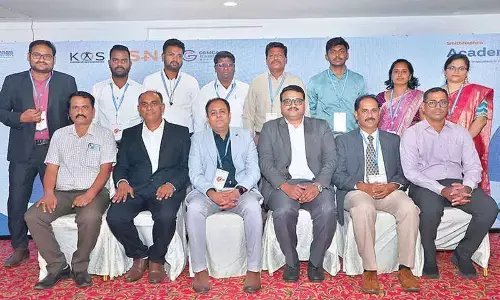 Gemcare Kamineni Hospitals holds live symposium