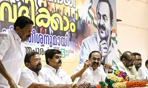 Kerala poll buzz shifts to Delhi as Congress, BJP begin seat strategy talks with their seniors