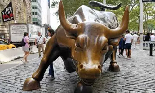 Wall Street likely to open lower; Dow Jones futures decline over 1 pc over oil crisis Wall Street likely to open lower; Dow Jones futures decline over 1 pc over oil crisis