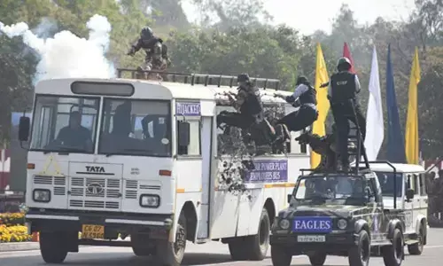 Their dedication reflects true spirit of patriotism: HM Shah greets CISF on Raising Day