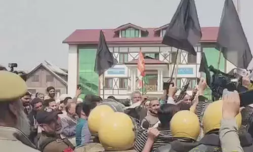 Congress protests in J-K over Indo-US trade deal