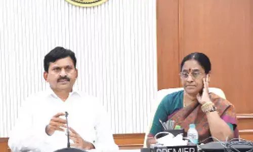 Warangal to be developed on par with Hyderabad