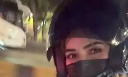 Kriti Sanon opts for bike ride to beat Mumbai traffic after shoot