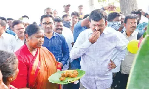 Women did good business during Medaram Jatara