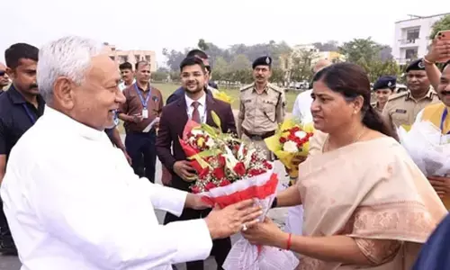 Bihar: Leshi Singh gets emotional while praising Nitish Kumar ​