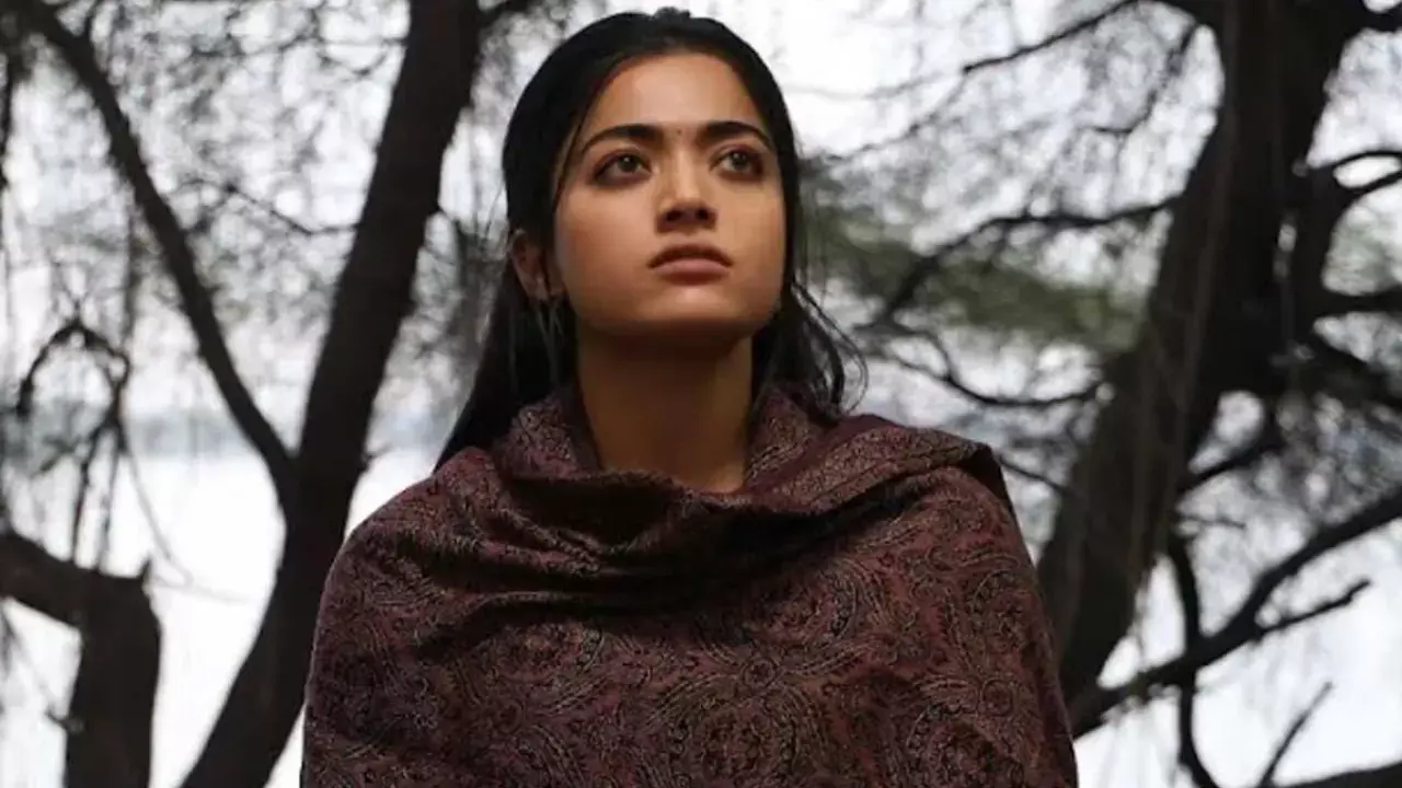 Rashmika reacts strongly for circulating old family audio clip Rashmika reacts strongly for circulating old family audio clip