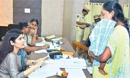 Women advised to come forward to present issues at Jan Sunwai