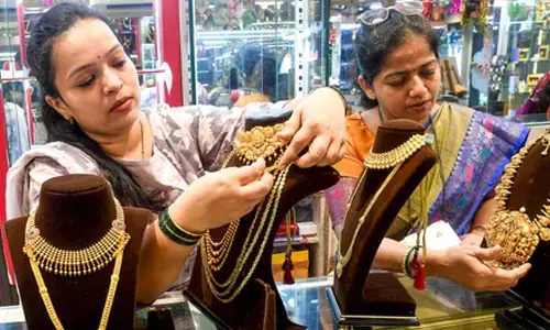 Gold, silver prices ease over profit booking, consolidation trend
