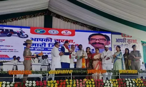 Jharkhand CM flags off 1,485 police vehicles, lays foundation for 12 high-tech police stations