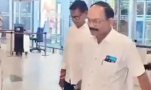 Cong shifts eight MLAs to Bengaluru