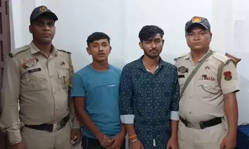 Two Bangladeshi nationals detained