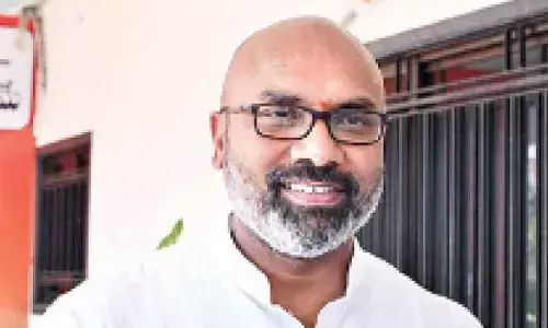 MP urges early arrangements for Godavari Pushkaralu 2027