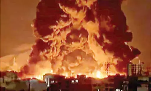 US strikes military sites on Iran’s Kharg island US strikes military sites on Iran’s Kharg island