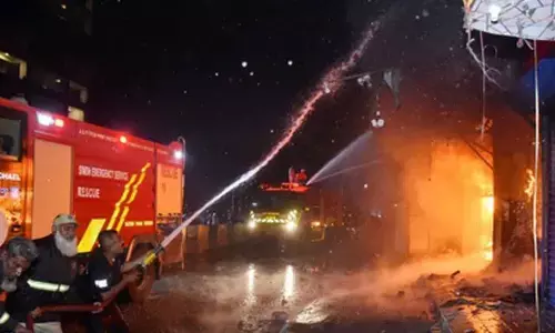 Karachi mall fire: Gul Plaza management says rescuers arrived late, didnt try to evacuate trapped people