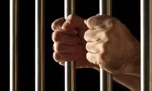 Arrests of five Pakistanis in Bahrain highlight gap in Islamabads consular protection abroad: Report