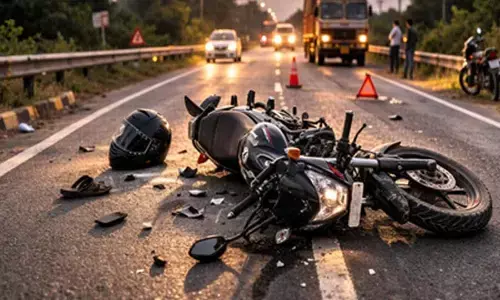 Madhya Pradesh: 18-year-old killed as truck hits motorcycle in Betul