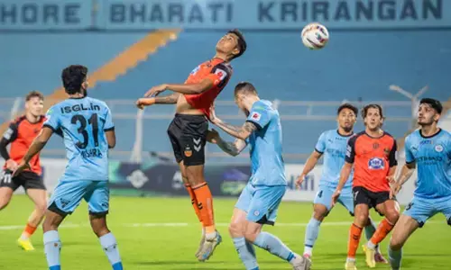 ISL 2025-26: Mumbai City hold off Inter Kashi fightback to secure win