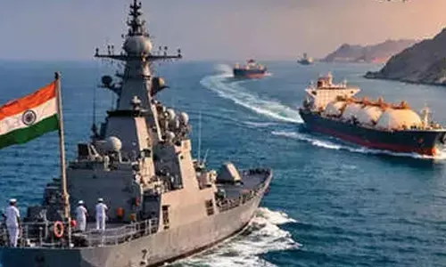 Indian warships on standby near Persian Gulf