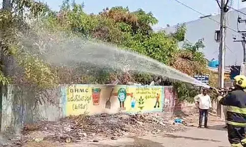 Open burning of garbage goes unabated across city