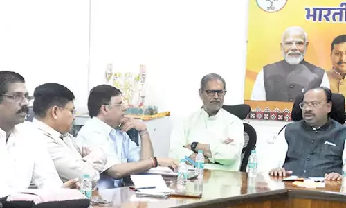 BJP shifts MLAs to Paradip