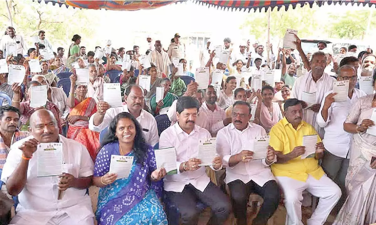Coalition govt committed to strengthening agriculture sector, asserts Ravindra Coalition govt committed to strengthening agriculture sector, asserts Ravindra