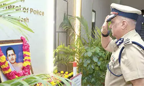 DGP pays tributes