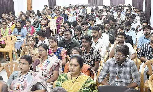 A two-day workshop on column chromatography and HPLC techniques