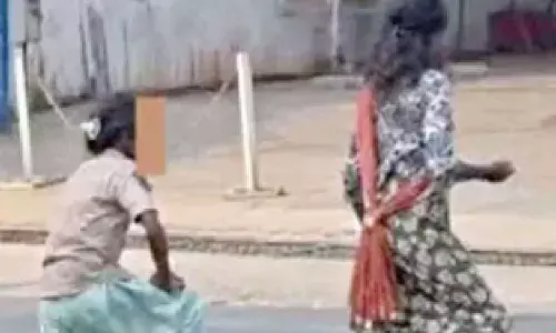 OSCPCR directs admins to eradicate child begging