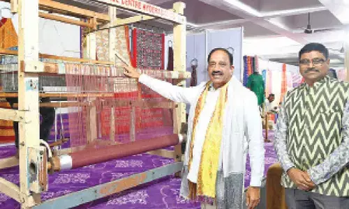 Handloom expo highlights country’s weaving heritage