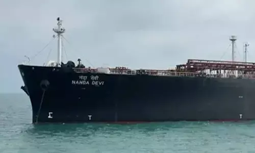 Indian‑flagged LPG tanker Nanda Devi arrives at Gujarats Vadinar Port