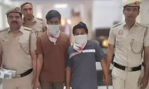 Delhi: Two arms suppliers arrested, three pistols, 25 cartridges seized