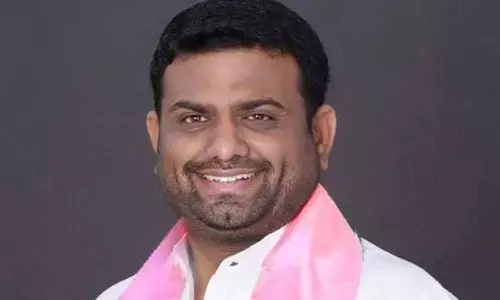 BRS Issues Show-Cause Notice to Rohith Reddy