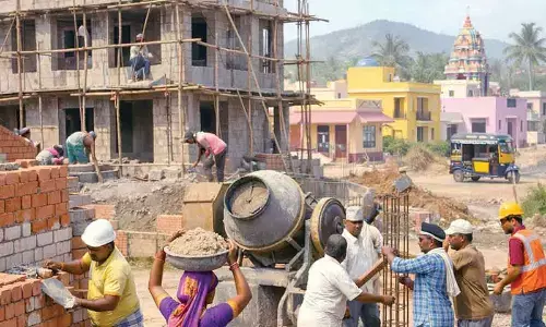 Increase in polymer prices pushes construction industry into uncertainty