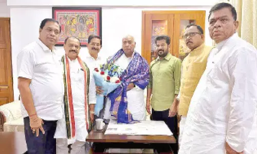 CM Revanth, PCC chief meet Kharge