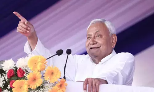 Bihar: Nitish Kumar hosts Dawat-e-Iftar ​