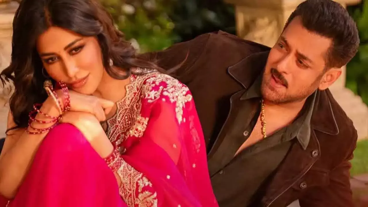 Salman Khan’s ‘Maatrubhumi’ new song blends love, duty & festive emotion
