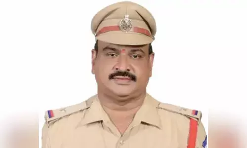 ASI under suspension commits suicide