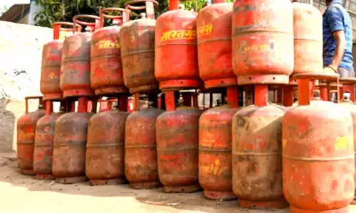 Chhattisgarh Tightens Action Against LPG Misuse, Over 1,000 Cylinders Seized