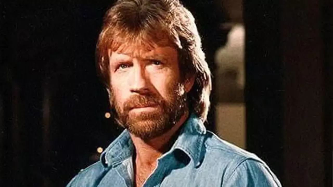 Akshay Kumar calls watching late Chuck Norris on screen education Akshay Kumar calls watching late Chuck Norris on screen education