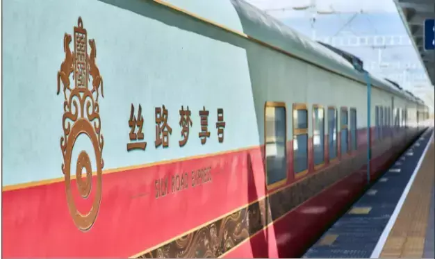 What Made the Silk Road the World’s Greatest Trade Network