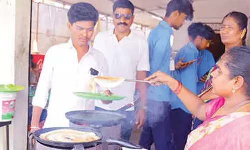 LPG shortage hits eateries in Tirupati, Tirumala