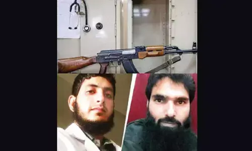 Court acquits two ISIS-JK operatives