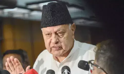 War will have consequences on global economy: Farooq