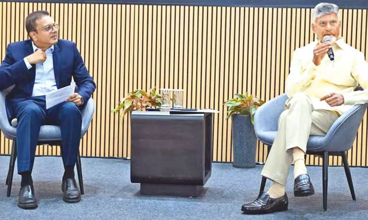 Amaravati will outclass Hyd in due course: Naidu Amaravati will outclass Hyd in due course: Naidu