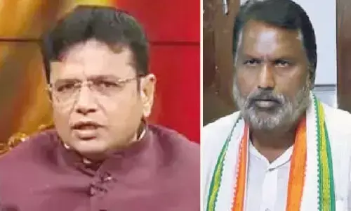 Sridhar Babu, Laxman urge him to stay in Congress Sridhar Babu, Laxman urge him to stay in Congress