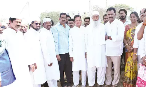 Spirit of brotherhood shines bright on Eid-ul-Fitr in Wanaparthy