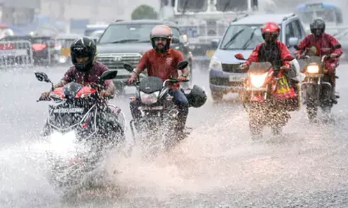 After two days of rain, Kolkata records unusual drop in temperatures