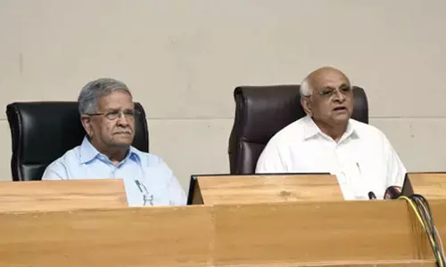 Gujarat’s e‑Nagar portal logs 18 lakh transactions in 2025-26, revenue tops Rs 1,031 crore